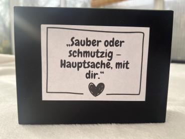 Geschenkbox Bio-Seife auf Heilwolle – handgemacht, natürlich, zum Schmunzeln