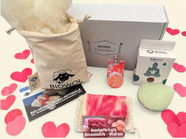 Beauty Geschenkset – natürliche & nachhaltige Pflege mit Bio-Heilwolle, Seife, Lippenpflege & Konjac Schwamm